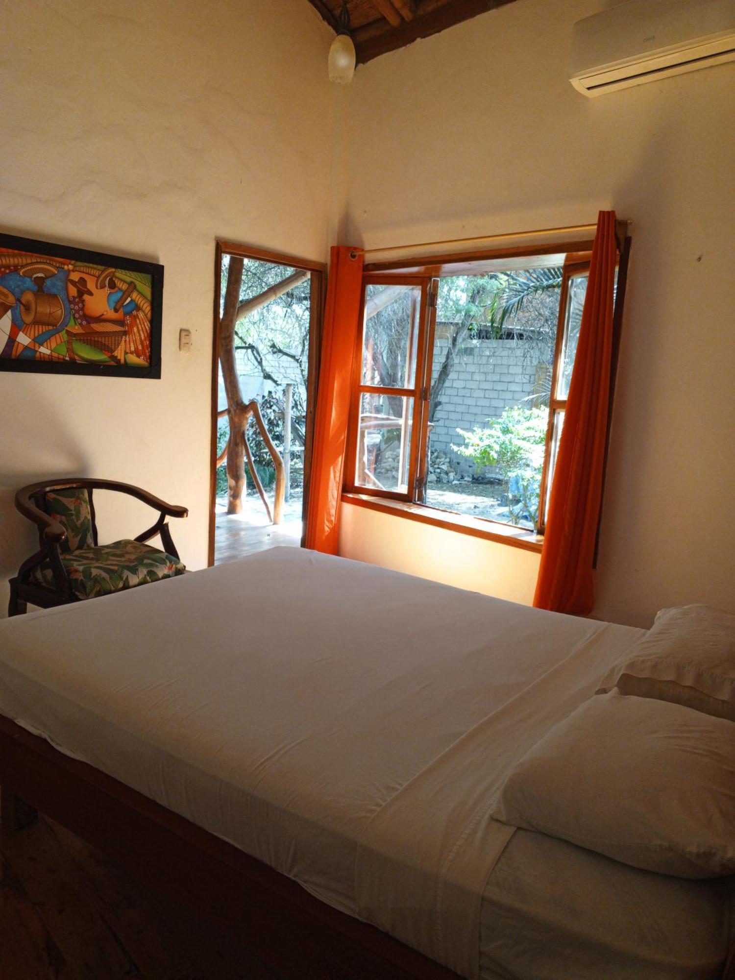 Bed And Breakfast Puerto López Dış mekan fotoğraf