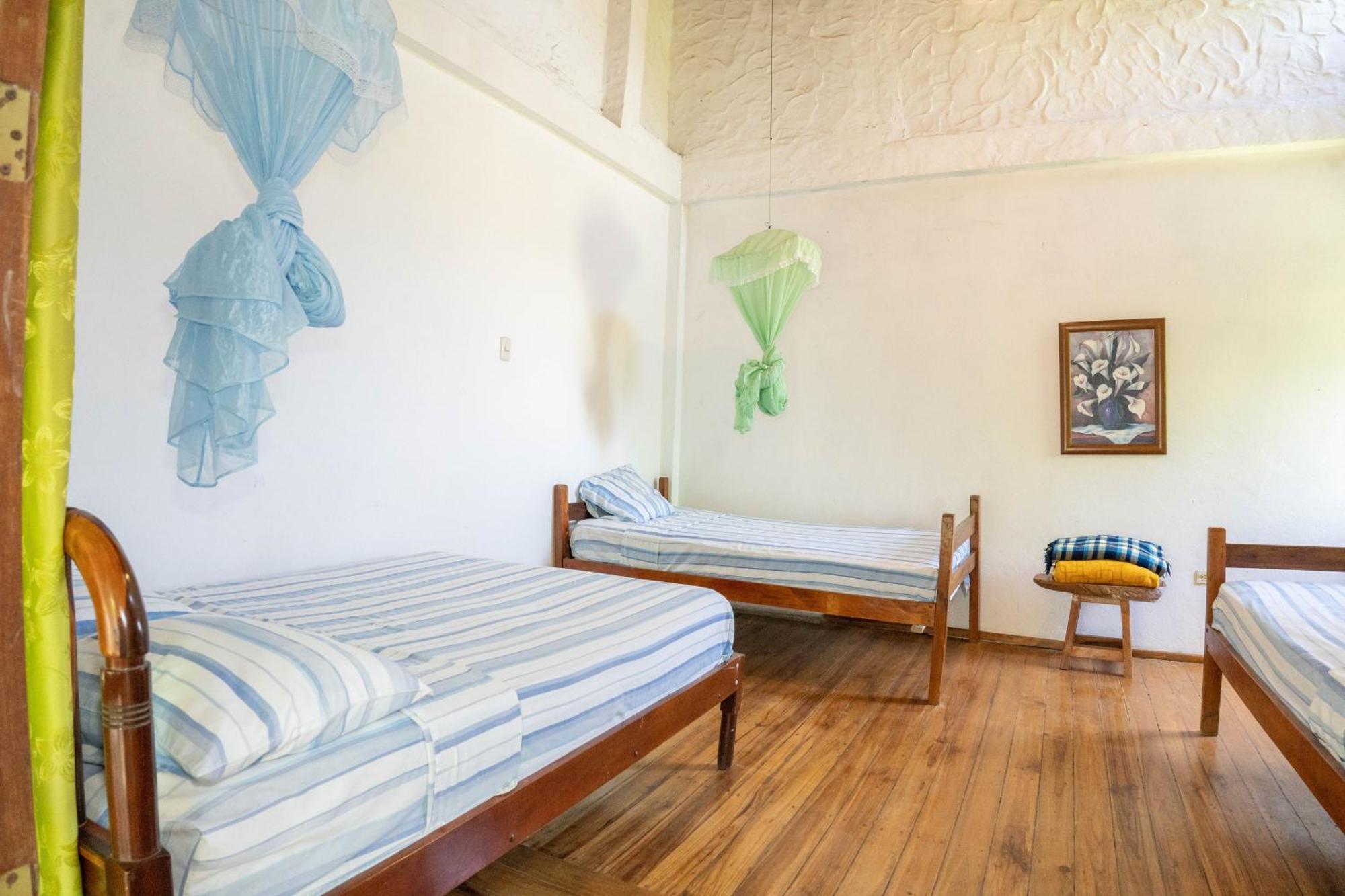 Bed And Breakfast Puerto López Dış mekan fotoğraf