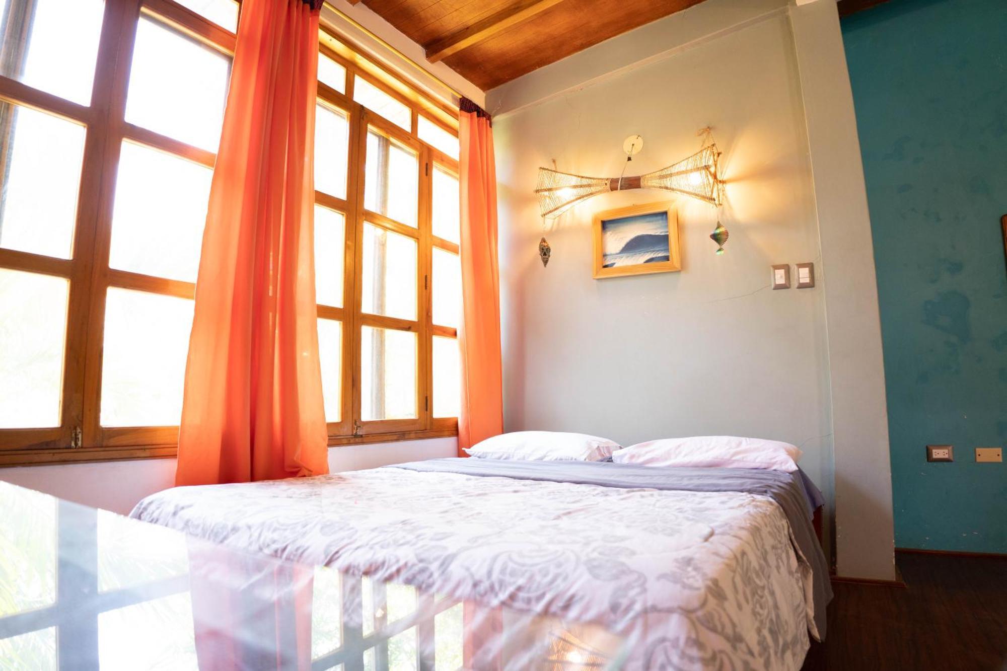 Bed And Breakfast Puerto López Dış mekan fotoğraf